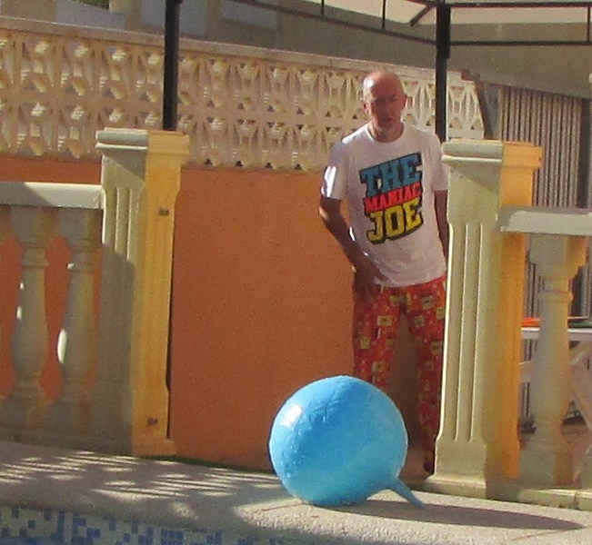 valencia holiday 325